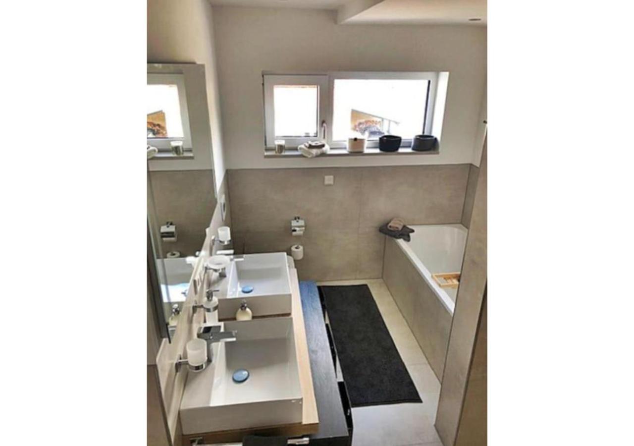 Geschmackvoller Neubau In Zirndorf. Apartamento Exterior foto